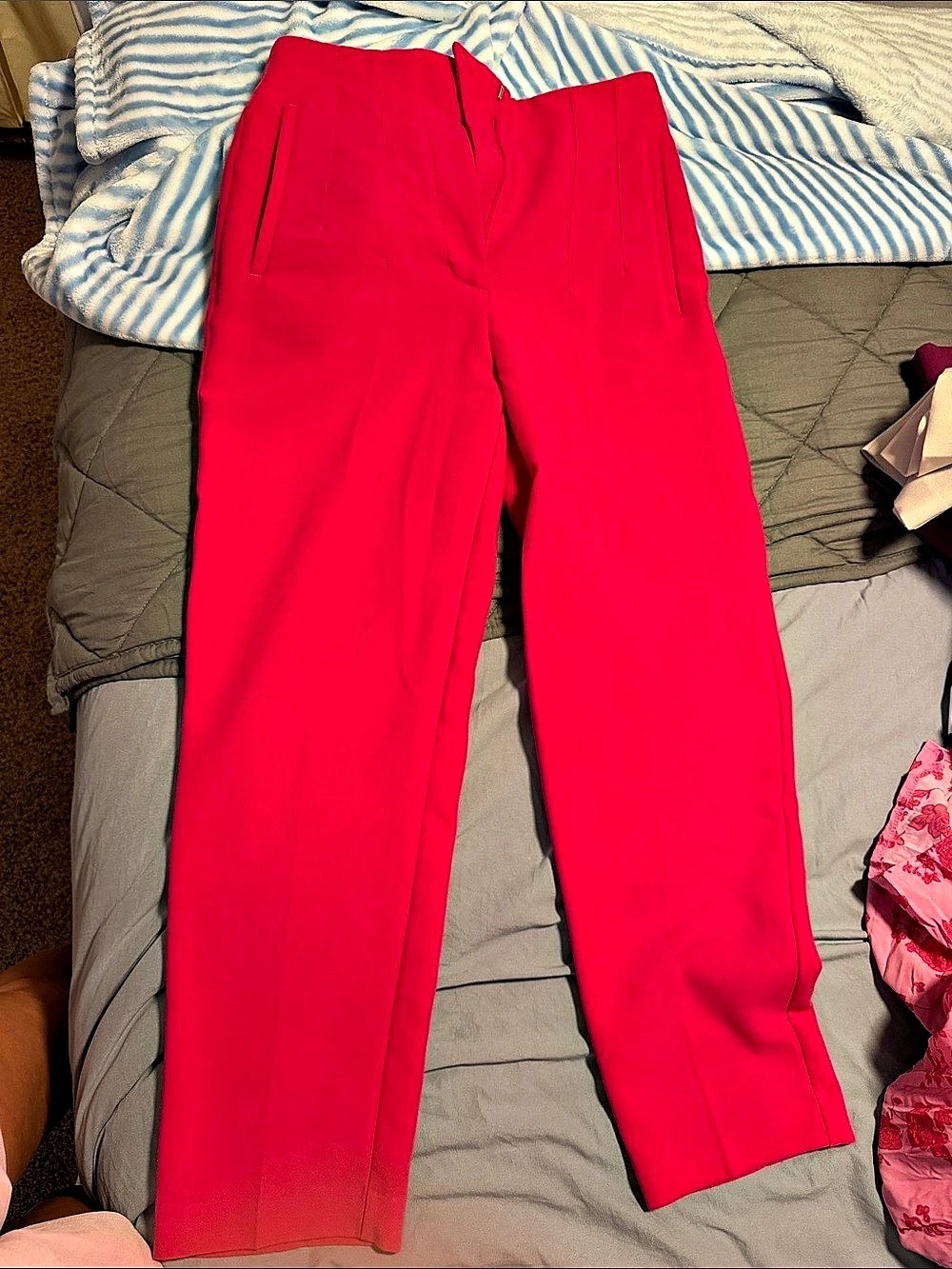 Zara Straight Leg Pants in Pink Size Medium (8) Like New